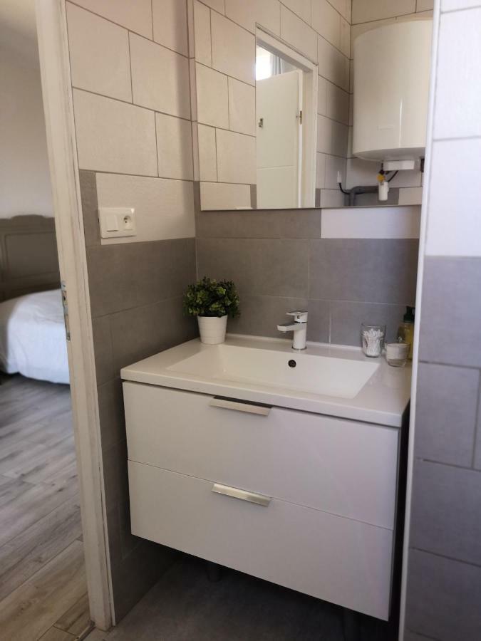 Appartement Du Get Revel  Exterior photo